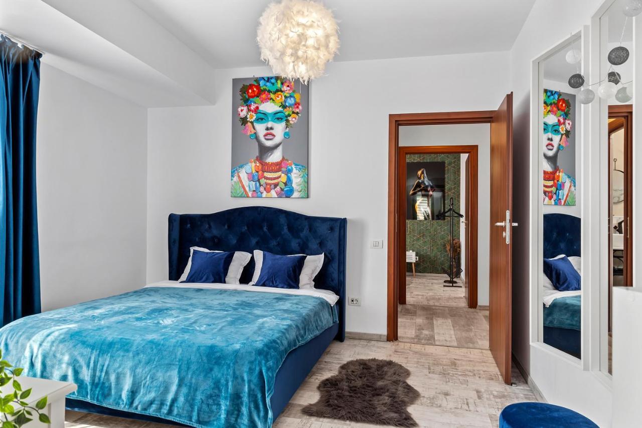 Cozy Special City Center - Old Town Apartment With Terrace Бухарест Екстер'єр фото