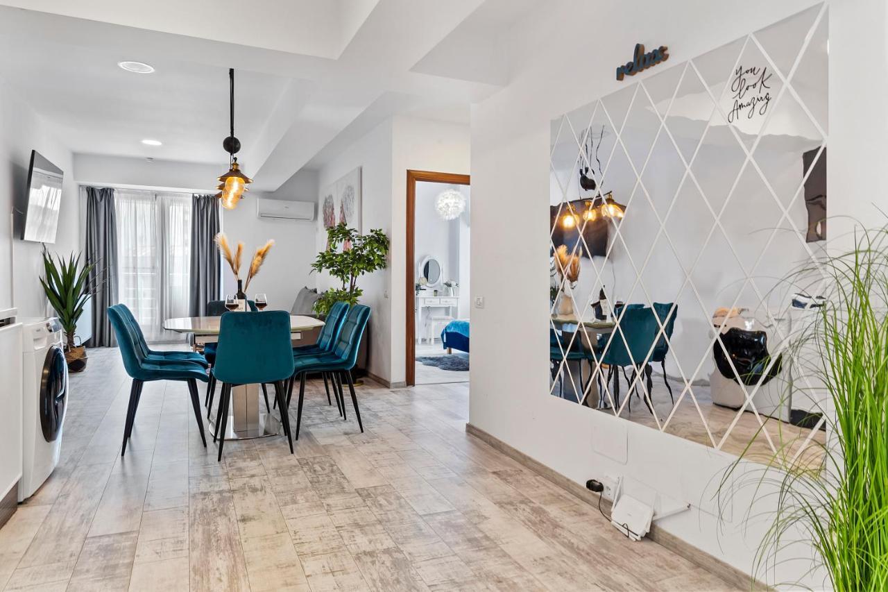 Cozy Special City Center - Old Town Apartment With Terrace Бухарест Екстер'єр фото